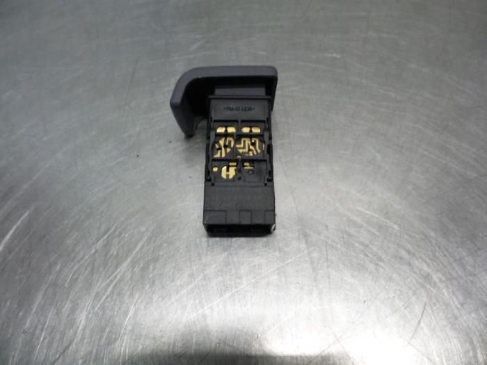 Torkarbrytare från en Land Rover Freelander Hard Top 2.5 V-6 2001