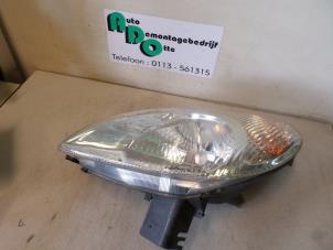 Gebruikte Koplamp links Citroen Xsara Picasso (CH) 1.8 16V Prijs € 35,00 Margeregeling aangeboden door Autodemontagebedrijf Otte