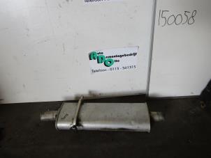 Używane Tlumik srodkowy Alfa Romeo 145 (930A) 1.9 TD Cena € 40,00 Procedura marży oferowane przez Autodemontagebedrijf Otte