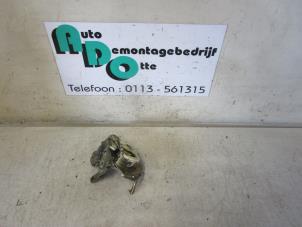 Begagnade Dörrmekanism, 4-dörrars, höger bak Fiat Ducato (280) 2.5 D Pris € 30,00 Marginaltabell erbjuds av Autodemontagebedrijf Otte