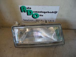 Gebruikte Rechter Koplamp Skoda Felicia (6U1) 1.6 Prijs € 50,00 Margeregeling aangeboden door Autodemontagebedrijf Otte