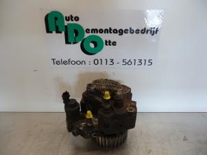 Begagnade Mekanisk bränslepump Renault Scénic II (JM) 1.9 dCi 120 Pris € 50,00 Marginaltabell erbjuds av Autodemontagebedrijf Otte