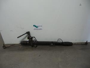 Używane Przekladnia kierownicza Hyundai H-1/H-200 2.5 Tdi Cena € 125,00 Procedura marży oferowane przez Autodemontagebedrijf Otte