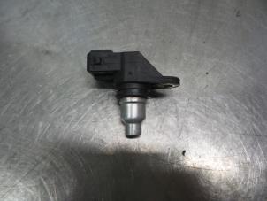 Gebruikte Sensor Nokkenas Renault Trafic New (FL) 1.9 dCi 100 16V Prijs € 30,00 Margeregeling aangeboden door Autodemontagebedrijf Otte