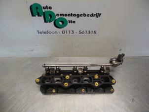 Gebruikte Injector brug Volkswagen Passat Variant (3B5) 2.3 VR5 Prijs € 100,00 Margeregeling aangeboden door Autodemontagebedrijf Otte