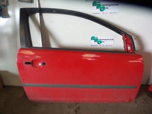 Begagnade Dörr, 2-dörrars, höger Ford Focus 2 1.6 Ti-VCT 16V Pris € 60,00 Marginaltabell erbjuds av Autodemontagebedrijf Otte