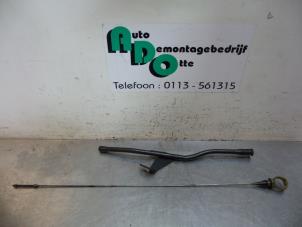 Begagnade Oljemätsticka Ford Focus 2 Wagon 1.6 TDCi 16V 110 Pris € 10,00 Marginaltabell erbjuds av Autodemontagebedrijf Otte