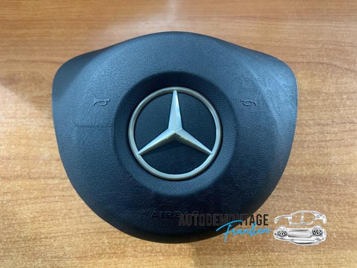 Airbag links (Stuur) van een Mercedes-Benz C (W205) C-250 2.0 CGI 16V 2015
