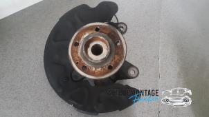 Gebruikte Fusee links-voor Mercedes V (447.8) 2.1 250 BlueTEC, 250 d 16V Prijs € 150,00 Margeregeling aangeboden door Franken Autodemontage B.V.