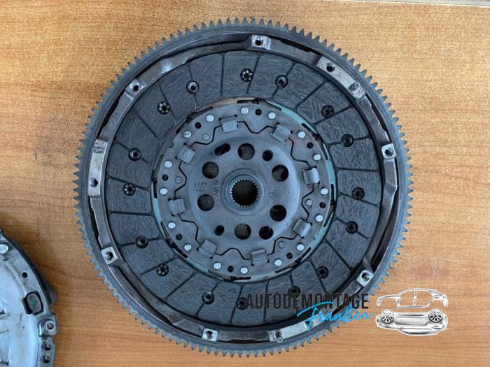 Kopplingssats (komplett) från en Volkswagen Transporter T6 2.0 TDI DRF 2017