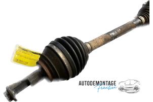 Używane Os napedowa lewy przód Skoda Octavia Combi (5EAC) 1.4 TSI 16V Cena € 60,00 Procedura marży oferowane przez Franken Autodemontage B.V.