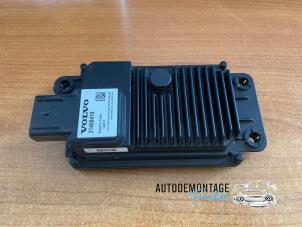 Gebruikte ACC Sensor (afstand) Volvo V60 I (FW/GW) 2.4 D6 20V Plug-in Hybrid AWD Prijs € 140,00 Margeregeling aangeboden door Franken Autodemontage B.V.