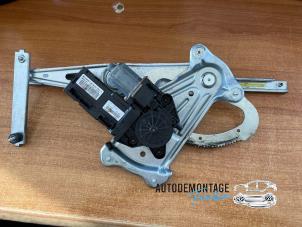 Begagnade Fönstermekanism, 4-dörrars, vänster fram Renault Megane III Grandtour (KZ) 1.5 dCi 110 Pris € 100,00 Marginaltabell erbjuds av Franken Autodemontage B.V.
