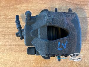 Gebruikte Remklauw (Tang) links-voor Volkswagen Polo V (6R) 1.6 TDI 16V 90 Prijs € 35,00 Margeregeling aangeboden door Franken Autodemontage B.V.