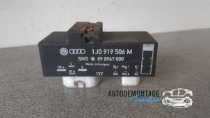 Begagnade Kylfläns, relä Volkswagen Polo IV (9N1/2/3) 1.4 TDI 80 Pris € 20,00 Marginaltabell erbjuds av Franken Autodemontage B.V.