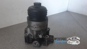 Begagnade Oljefilterhus Opel Insignia Sports Tourer 2.0 CDTI 16V Pris € 40,00 Marginaltabell erbjuds av Franken Autodemontage B.V.