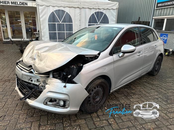 Cardanas links-voor (VWA) van een Citroën C4 Berline (NC) 1.6 Hdi 90 2011