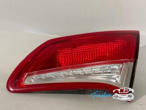 Gebruikte Achterlicht rechts Citroen C4 Berline (NC) 1.6 Hdi 90 Prijs € 25,00 Margeregeling aangeboden door Franken Autodemontage B.V.