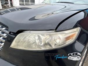 Gebruikte Koplamp links Infiniti FX (S50) 35 3.5i 24V AWD Prijs op aanvraag aangeboden door Franken Autodemontage B.V.