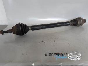 Begagnade Drivaxel, höger fram Volkswagen Golf V (1K1) 1.4 TSI 122 16V Pris € 40,00 Marginaltabell erbjuds av Franken Autodemontage B.V.