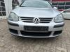 Volkswagen Golf V (1K1) 1.4 FSI 16V Zderzak przedni