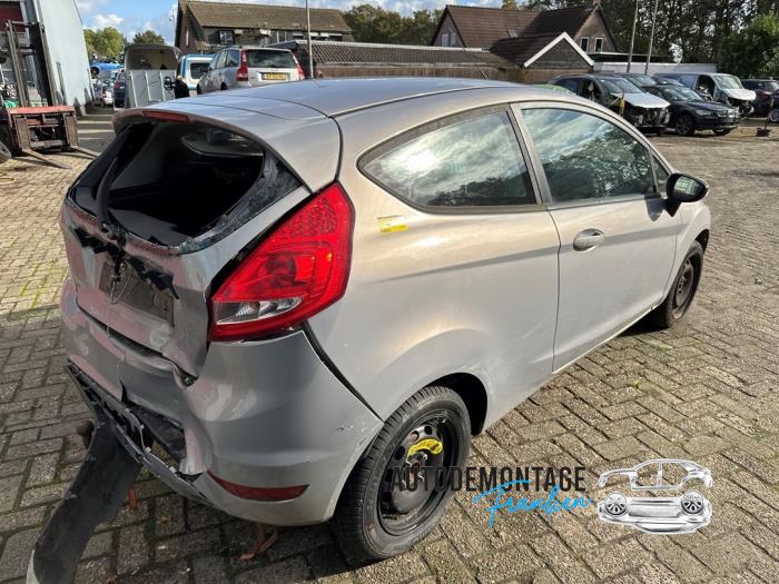 Dörr, 2-dörrars, höger från en Ford Fiesta 6 (JA8) 1.4 TDCi 2012