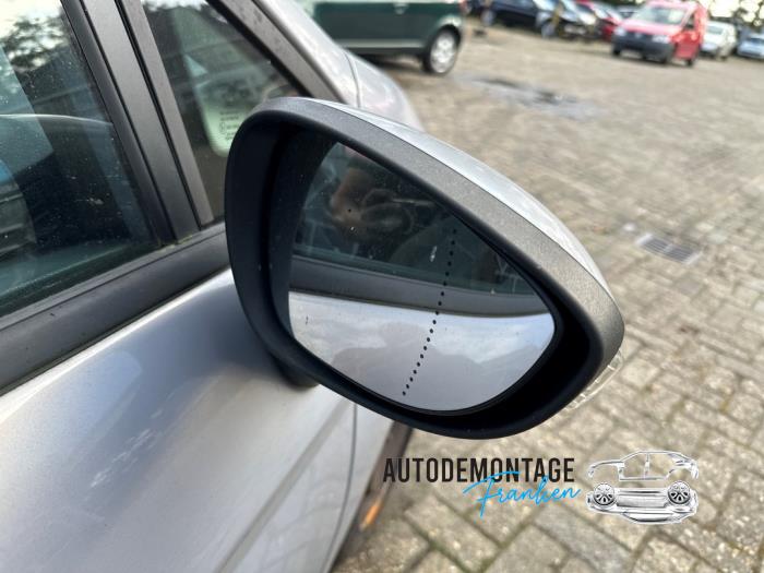 Skärmspegel, höger från en Ford Fiesta 6 (JA8) 1.4 TDCi 2012