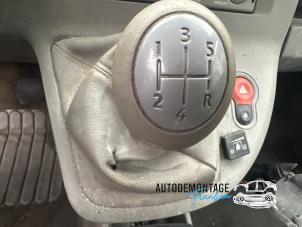 Begagnade Växellåda Renault Kangoo/Grand Kangoo (KW) 1.6 16V Pris på förfrågan erbjuds av Franken Autodemontage B.V.