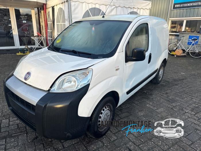 Framskärm, vänster från en Fiat Fiorino (225) 1.3 JTD 16V Multijet 2012