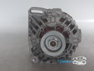 Gebruikte Dynamo Dacia Sandero I (BS) 1.2 16V Prijs € 50,00 Margeregeling aangeboden door Franken Autodemontage B.V.