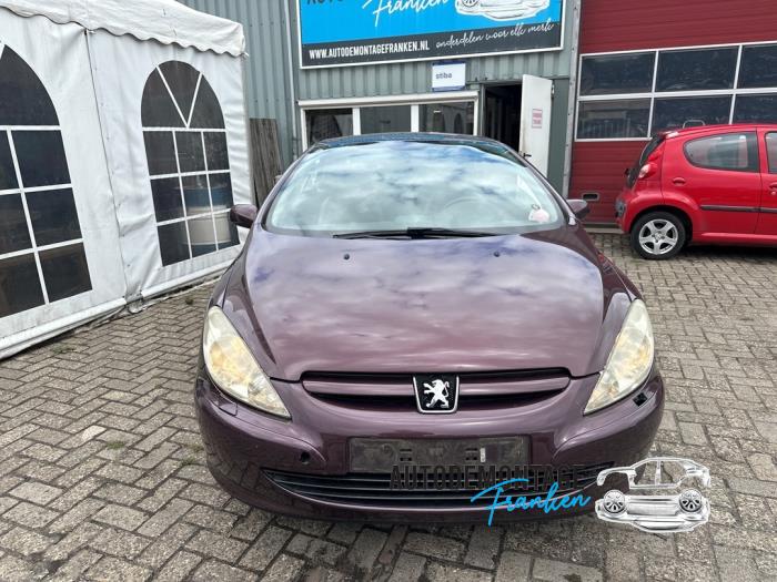 Motor van een Peugeot 307 CC (3B) 1.6 16V 2005