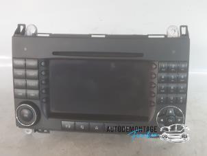 Używane System nawigacji Mercedes B (W245) 2.0 B-200 16V Turbo Cena na żądanie oferowane przez Franken Autodemontage B.V.