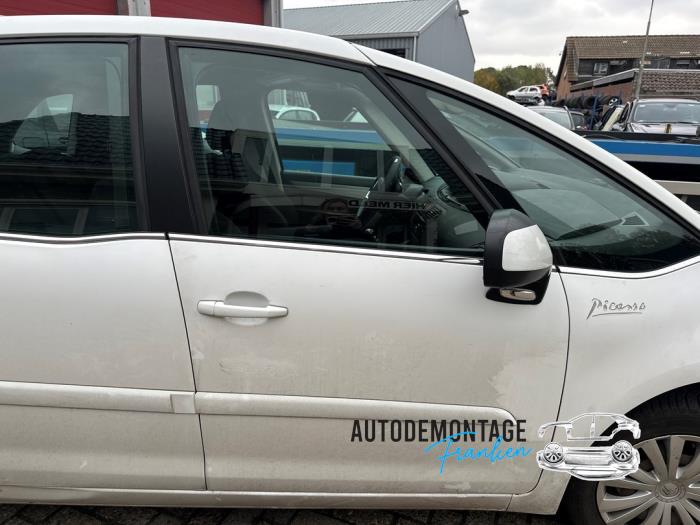 Framdörr, 4-dörrars, höger från en Citroën C4 Picasso (UD/UE/UF) 1.6 HDiF 16V 110 2012