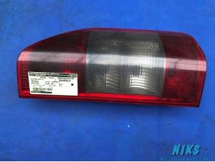 Używane Tylne swiatlo pozycyjne prawe Mercedes Sprinter Cena na żądanie oferowane przez Niks autodemontage