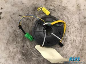 Gebruikte Klokveer Airbag Mercedes C Combi (S203) 2.2 C-200 CDI 16V Prijs op aanvraag aangeboden door Niks autodemontage