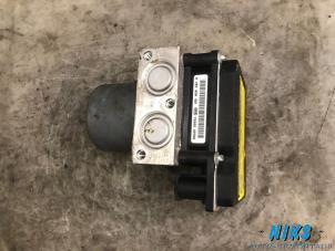 Używane Pompa ABS Mercedes Sprinter 3,5t (906.73) 311 CDI 16V Cena na żądanie oferowane przez Niks autodemontage