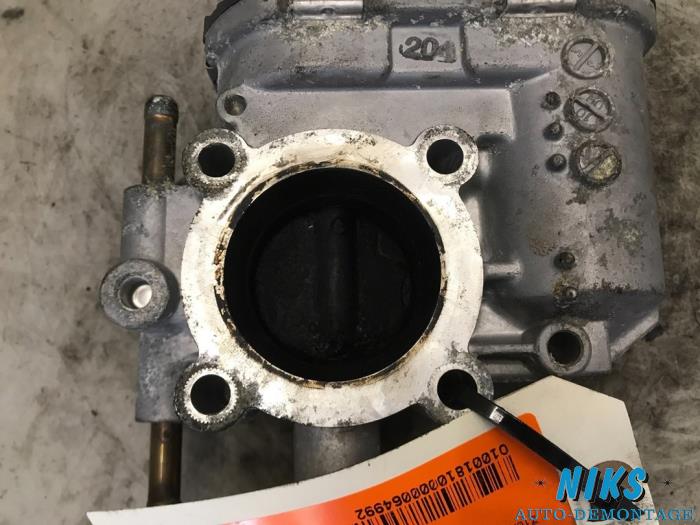 Drosselklappengehäuse van een Opel Corsa 2010