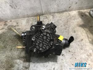 Usados Bomba de gasolina mecánica Nissan Qashqai (J10) 2.0 dCi 4x4 Precio de solicitud ofrecido por Niks autodemontage