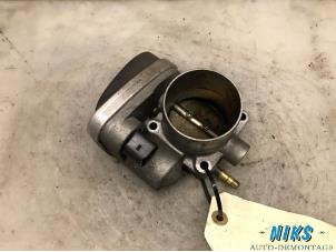 Używane Przepustnica Renault Scénic II (JM) 1.6 16V Cena na żądanie oferowane przez Niks autodemontage