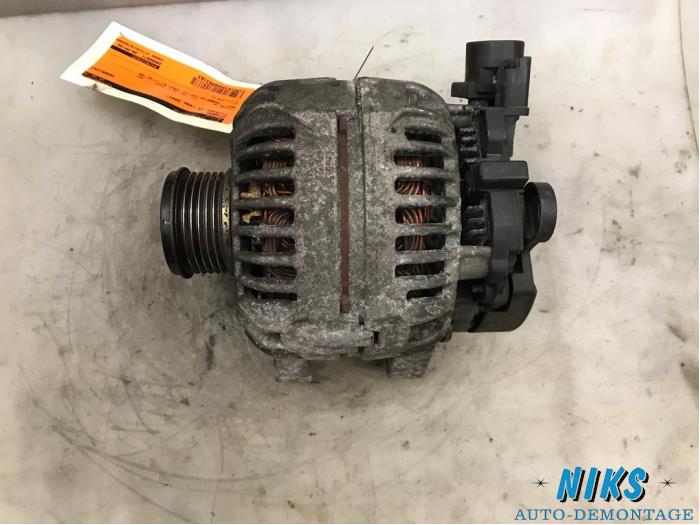 Dynamo from a Citroën C5 I Berline (DC) 2.0 HDi 90 2004