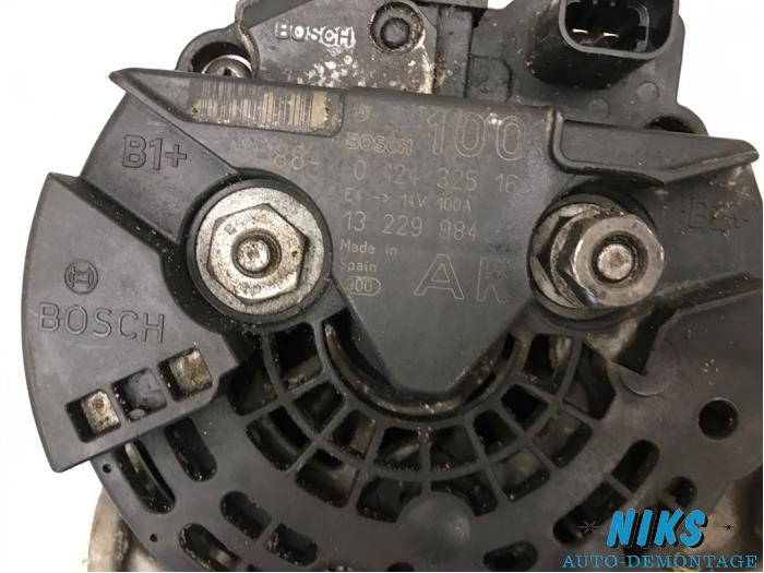 Dinamo de un Opel Astra H Twin Top (L67) 1.8 16V 2008