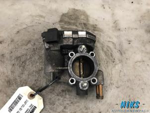 Gebruikte Gasklephuis Opel Corsa C (F08/68) 1.2 16V Prijs op aanvraag aangeboden door Niks autodemontage