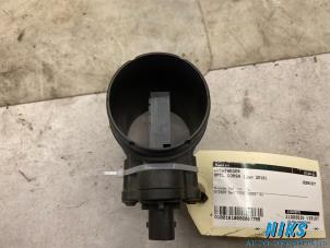 Używane Przeplywomierz powietrza Opel Corsa D 1.2 16V Cena na żądanie oferowane przez Niks autodemontage