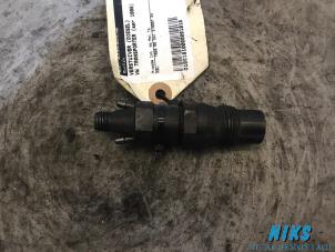 Używane Wtryskiwacz (Diesel) Volkswagen Transporter/Caravelle T4 1.9 TD Cena na żądanie oferowane przez Niks autodemontage