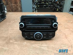 Gebrauchte Radio Chevrolet Spark 1.0 16V Preis auf Anfrage angeboten von Niks autodemontage