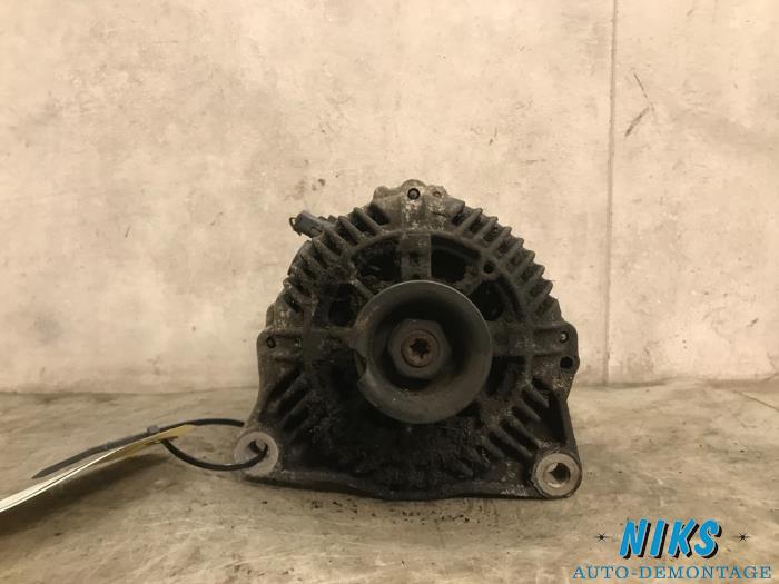 Dynamo from a Peugeot 206 (2A/C/H/J/S) 1.4 XR,XS,XT,Gentry 1999