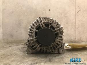 Usagé Dynamo Volkswagen Golf V (1K1) 1.6 Prix sur demande proposé par Niks autodemontage