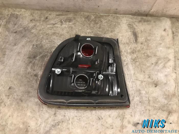 Rücklicht rechts van een Seat Leon (1M1) 1.8 20V 2002