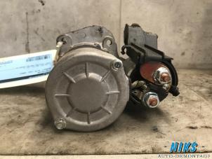 Begagnade Startmotor Renault Clio II (BB/CB) 1.6 16V Pris på förfrågan erbjuds av Niks autodemontage