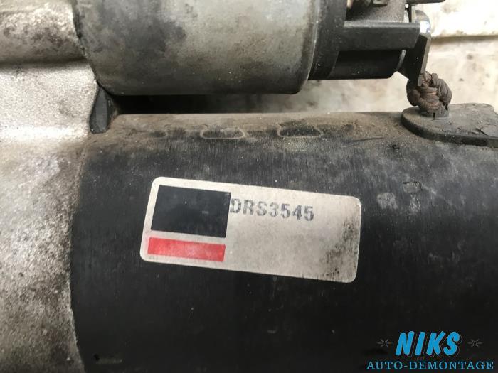 Startmotor van een Peugeot 307 SW (3H) 1.6 16V 2005